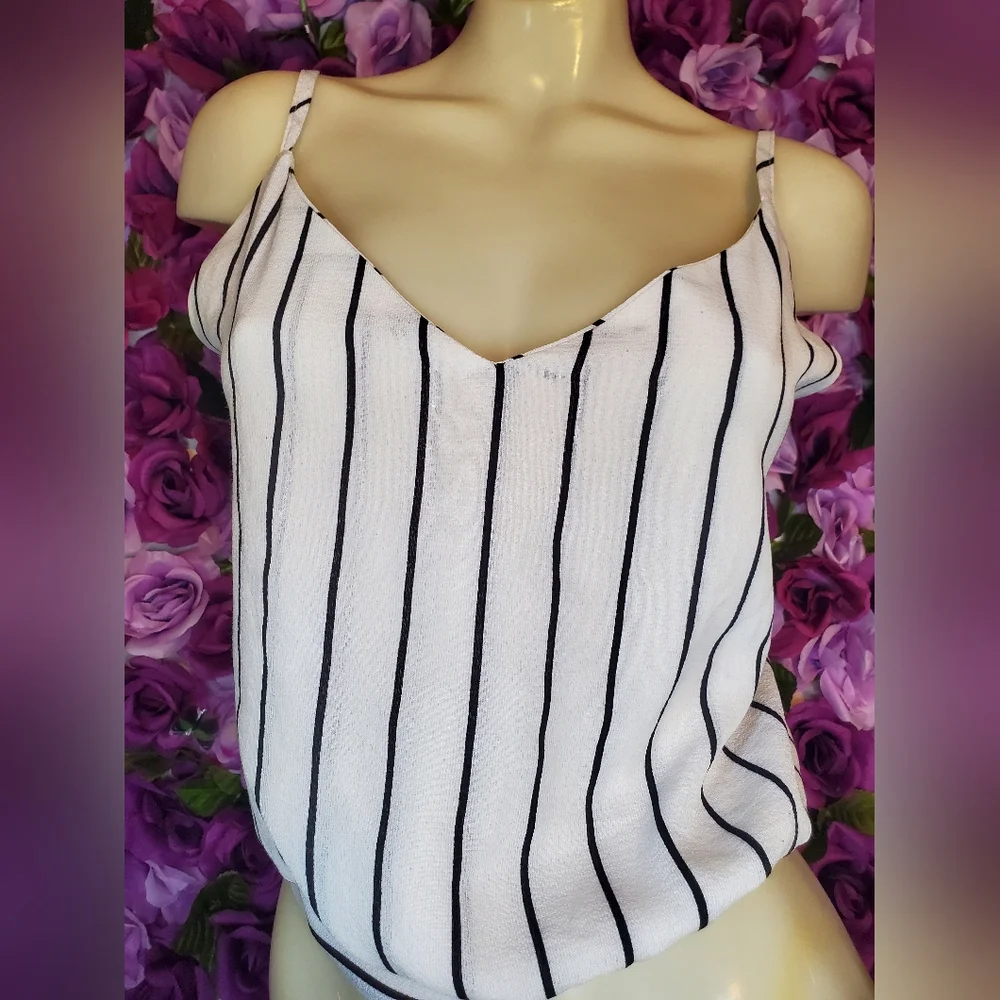 Tank top - Picture 1 of 2